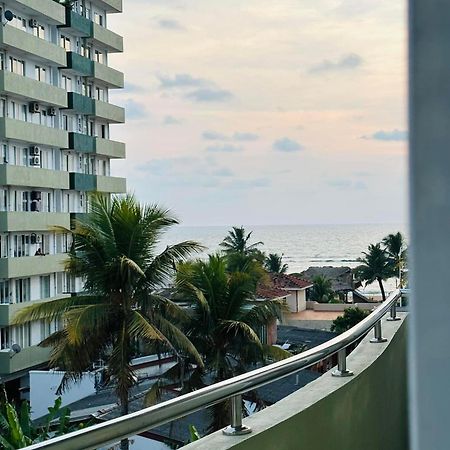 Green Tree Apartments Dehiwala-Mount Lavinia ภายนอก รูปภาพ